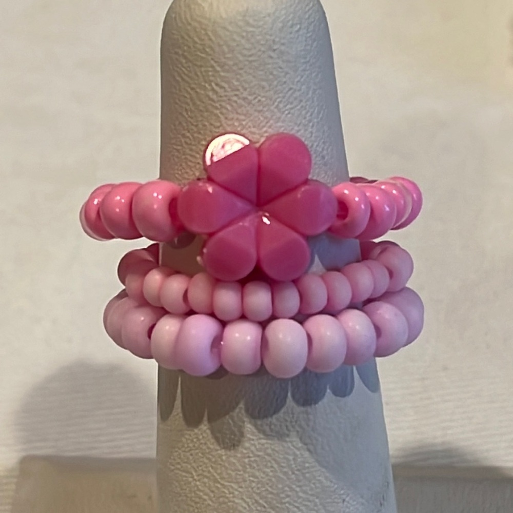 Handmade Pink Beaded Flower Ring Set, Stretchy